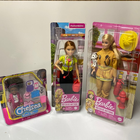 Barbie Bundle!! - Picture 1 of 4